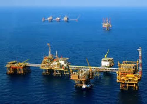 OPEC+ gây sốc với kế hoạch tăng sản lượng, dầu thô có nguy cơ dư cung